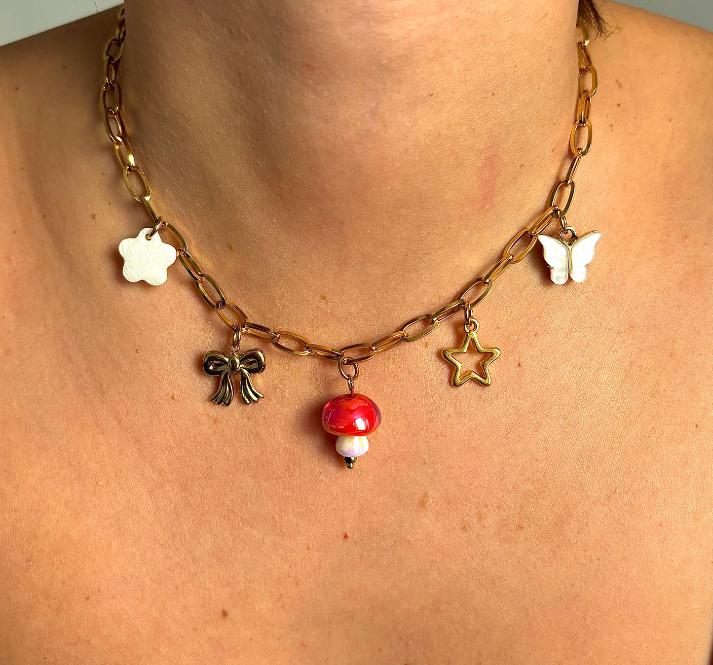 Collier Molly